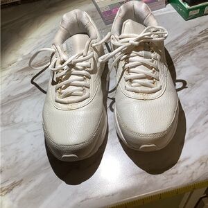 Brooks White Leather Walking Shoes